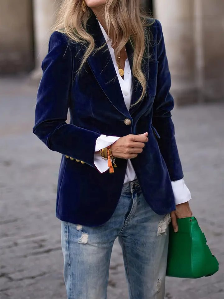 Velvet Blazer – Tailored Elegance – Timeless Chic