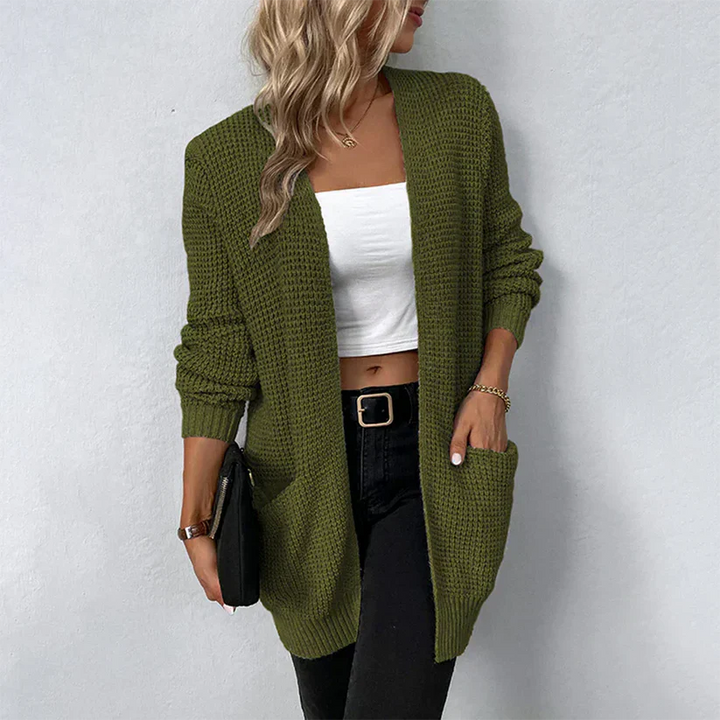 Women’s Knit Cardigan – Relaxed Fit – Timeless Style