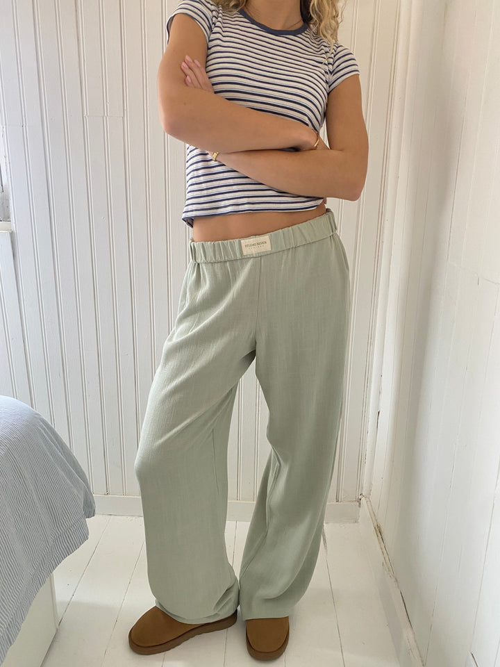 Lounge Pants – Wide Leg – Elastic Waist