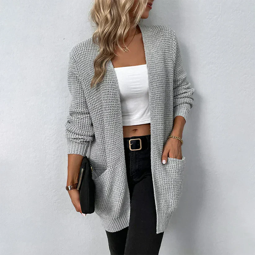 Women’s Knit Cardigan – Relaxed Fit – Timeless Style