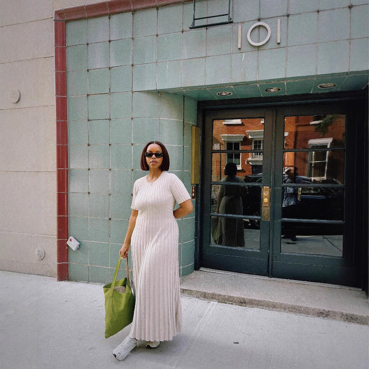 Ribbed Pleated Midi Dress – Flattering Fit – Everyday Elegance