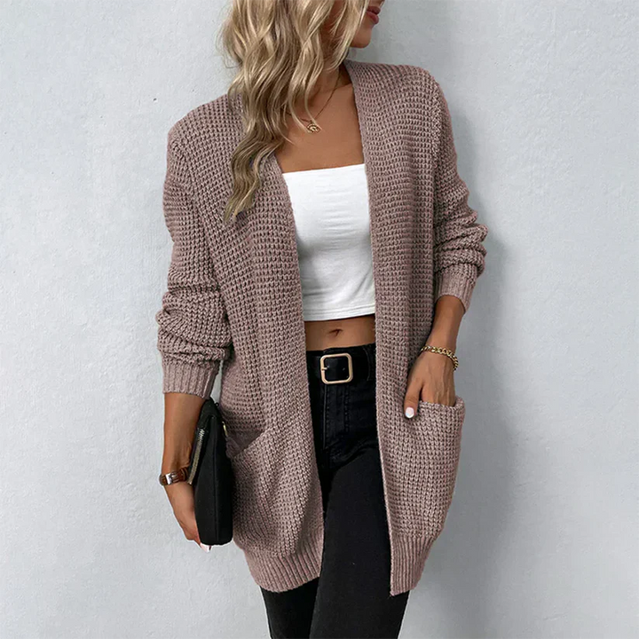 Women’s Knit Cardigan – Relaxed Fit – Timeless Style