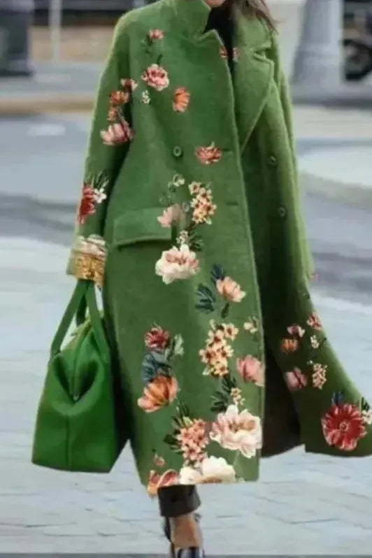 Long Coat – Tailored Warmth – Timeless