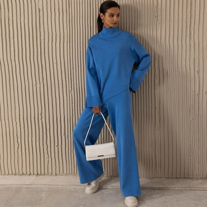 Women’s Knit Set – Relaxed Fit – Modern Elegance