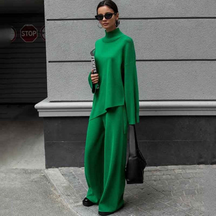 Women’s Knit Set – Relaxed Fit – Modern Elegance