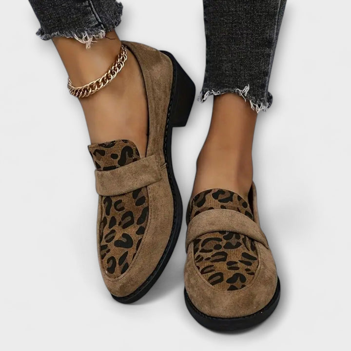 Orthopedic Loafers – Leopard Accent – Everyday Elegance