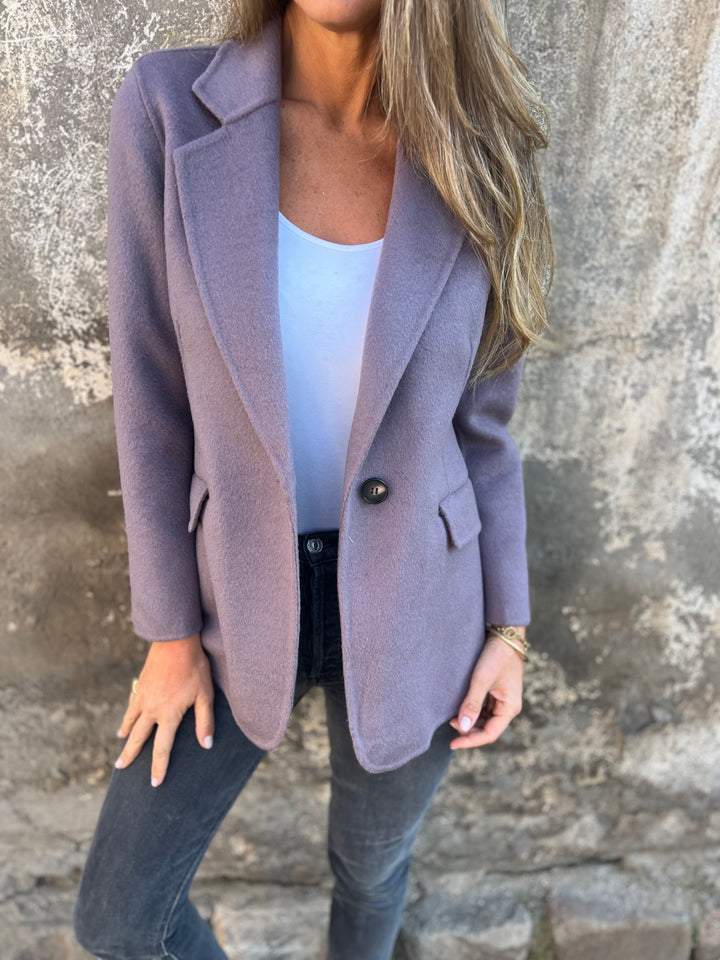 Blazer – Tailored Elegance – Everyday Wear