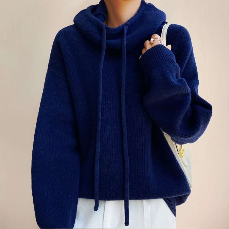 Hooded Sweater – Elevated Comfort – Everyday Luxury